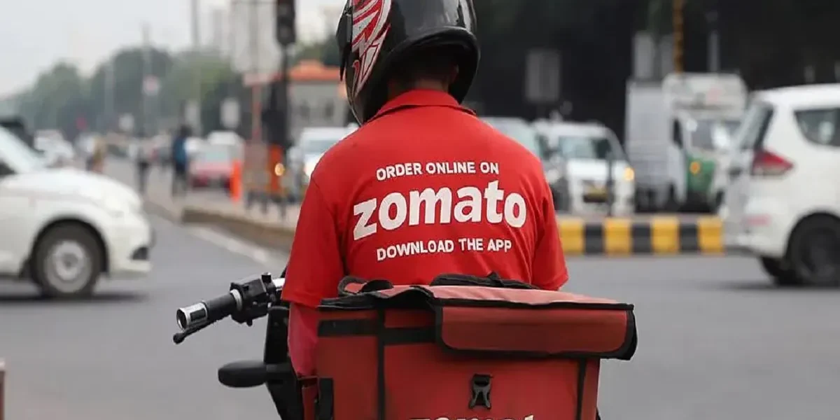 Kunal Kamra criticizes Zomato, gig worker rights controversy, Zomato rating system debate.