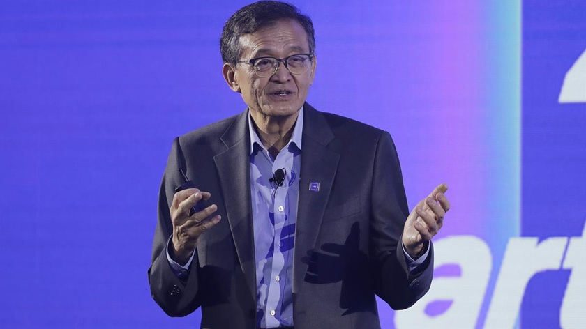 Former U.S. President Donald Trump calls for Intel CEO Lip-Bu Tan’s immediate resignation citing alleged links to Chinese chip companies.