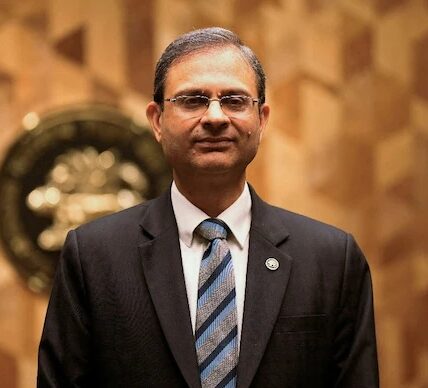 RBI Governor Sanjay Malhotra speaking on US tariffs impact on India’s economy during August 2025 MPC meeting